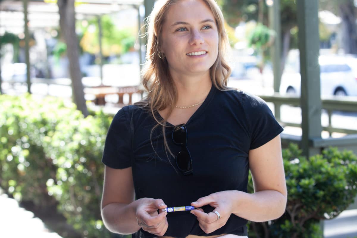 resqme® Breath IQ breathalyzer, glow in the dark key chain